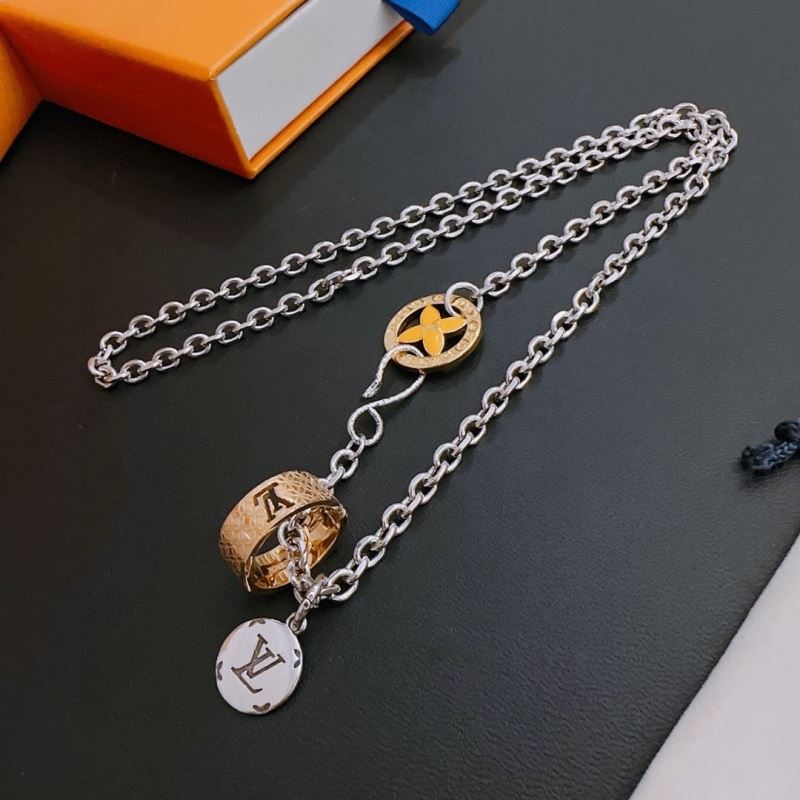 Louis Vuitton Necklaces - Click Image to Close